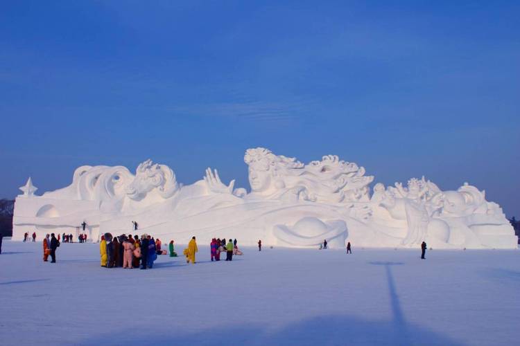 二、冬季冰雪旅游路线推荐