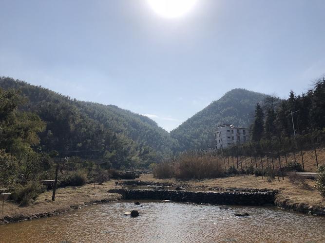 4.进贤县梅岭景区