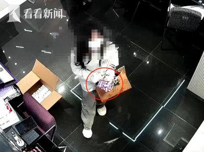 ​太离谱！为立人设，这个美妆博主的操作令人大跌眼镜……