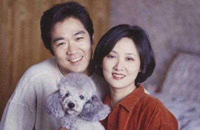 ​邓婕与张国立二婚幸福，当年却背负小三骂名，遭原配残忍报复