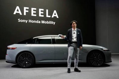 ​CES 2024：车企「画饼」失败，一个存在了数十年的老物件，成为全场最大亮点