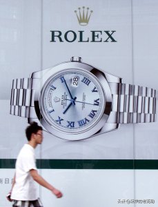 ​iwc手表是什么牌子(万国IWC手表的质量和劳力士Rolex一样好吗？)
