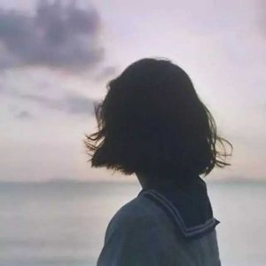 ​感性的女人有哪些表现（什么叫感性？看看这6种典型行为表现就知道了）