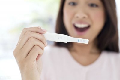 ​验孕棒小视频 验孕棒怎么用?该插在哪呢?视频