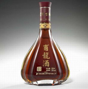 ​白酒 啤酒 葡萄酒 保健酒(白酒啤酒葡萄酒下一句)