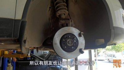 ​刹车盘多久换一次合适（刹车盘磨损到什么程度要换图解）