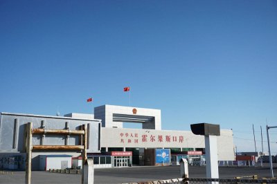 ​霍尔果斯口岸是通往哪个国家的