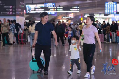 ​国家发改委谈消费发展态势：有望保持平稳升级、稳步向好