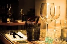 葡萄酒发酵过程中需要搅拌吗?葡萄酒发酵多长时间