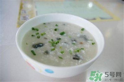 ​皮蛋瘦肉粥可以放香菇吗?香菇皮蛋瘦肉粥的做法