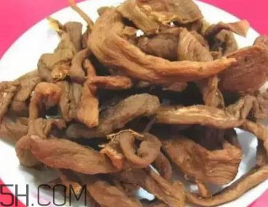 ​萝卜干腌多久可以吃 萝卜干是先腌还是先晒