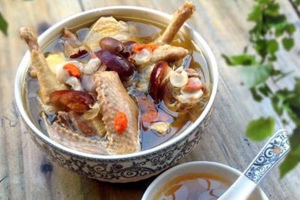 炖鸽子汤要放料酒吗 喝完鸽子汤不能吃什么