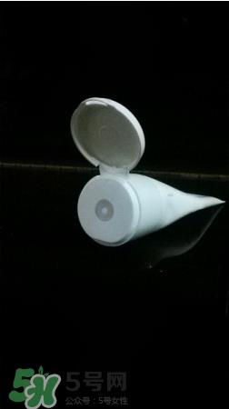 理肤泉b5正确使用方法_理肤泉b5修护霜怎么用