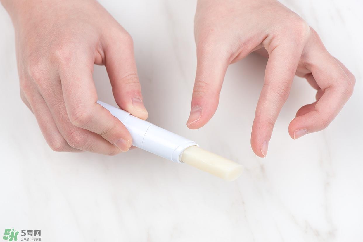 依泉唇膏怎么样 依泉唇膏多少钱