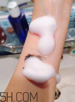 丝塔芙净颜控油泡沫洁面乳怎么样_好用吗