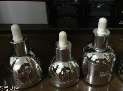 sk2小灯泡和小银瓶哪个好？sk2小灯泡使用测评