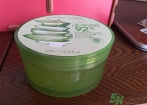 思亲肤和自然乐园哪个好？skin food和自然乐园哪个好用？