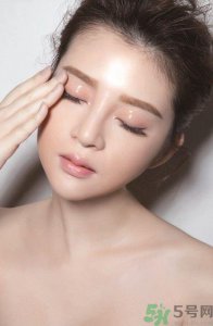​不会卸妆怎么办?专家教你选对卸妆产品