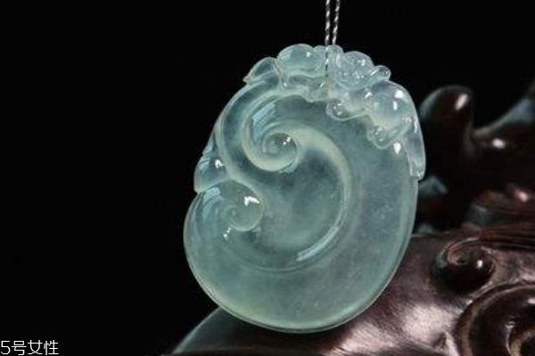 冰种翡翠有收藏价值吗 看具体品质