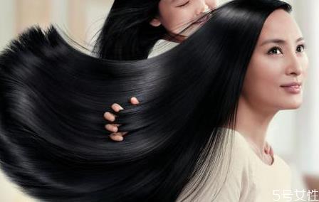 头发白了有什么办法才能变黑 治白发最有效的方法偏方