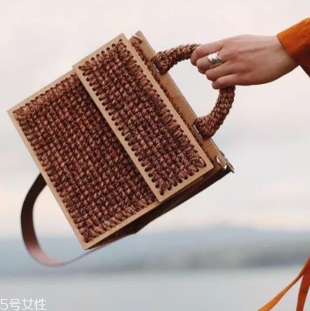 0711是什么牌子？纯手工编织包包的经典