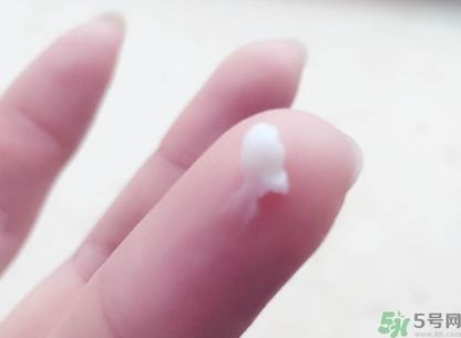 ahc黄金眼霜怎么用？ahc黄金眼霜使用方法