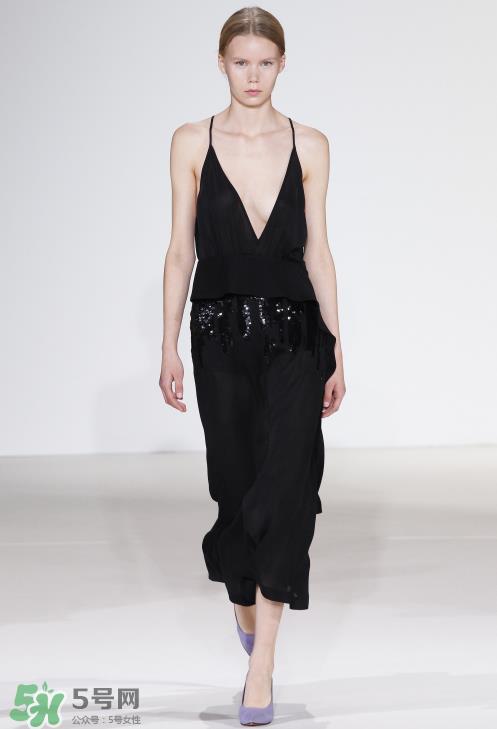 victoria beckham2018春夏系列怎么样_好看吗？
