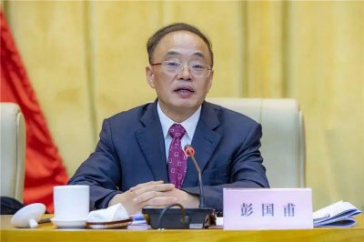 ​喜欢爆粗口的湖南高官，从教授沦为“老虎”