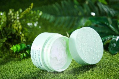 ​复活草面膜要用洗面奶洗吗 复活草面膜要敷多久