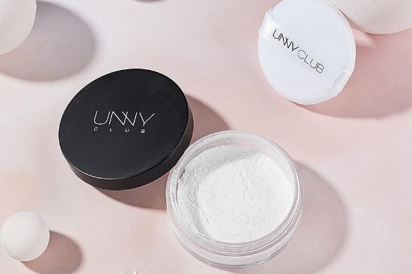 unny散粉好用吗 unny散粉粉色黑色区别
