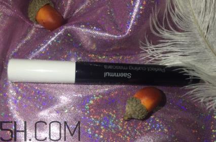 得鲜睫毛膏晕染吗 得鲜睫毛膏怎么样