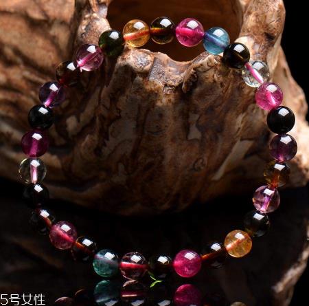 碧玺手链可以沾水吗？碧玺手链沾水的后果