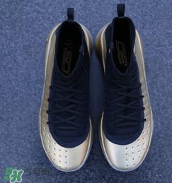 under armour curry4 parade怎么样？库里第四代战靴金属色细节照片