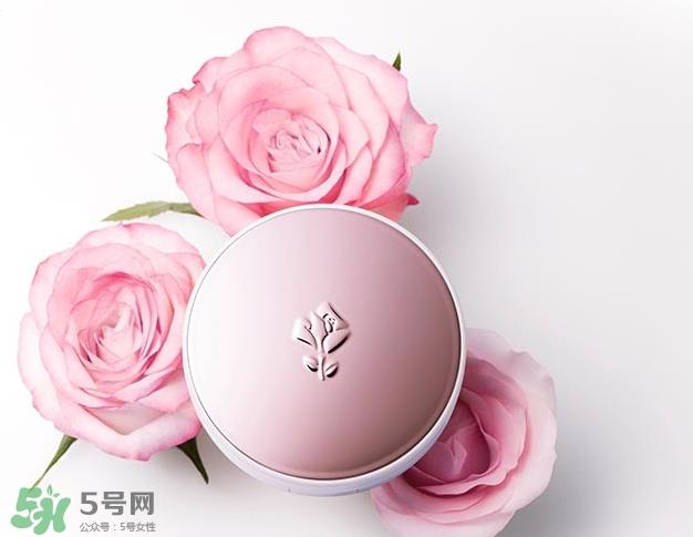 兰蔻小粉盒气垫真假辨别