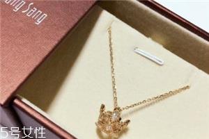 周大生和周生生是什么关系_哪个好？