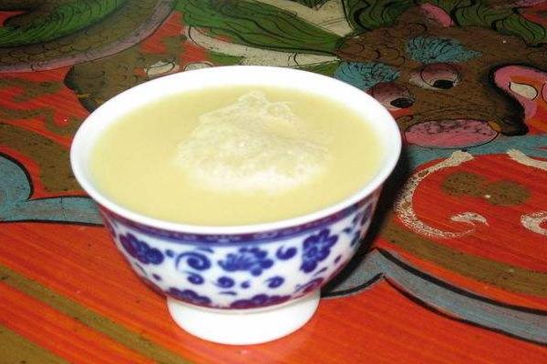 酥油茶是哪个民族的特色食品 藏族美食