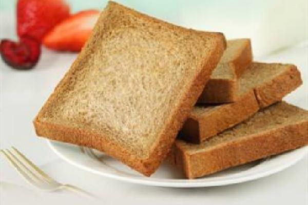 良品铺子面包保质期多久 良品铺子面包怎么样