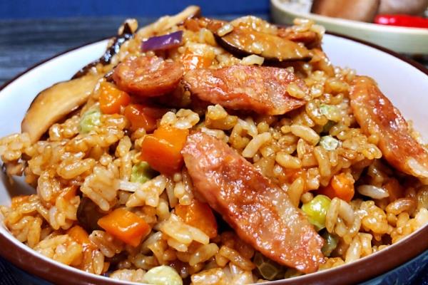 煲仔饭要煮多久 这个有讲究