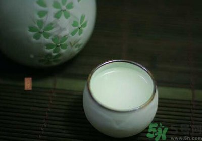 ​菖蒲酒怎么泡？怎样自制菖蒲酒？