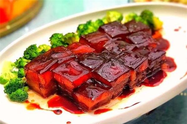 东坡肉用什么肉做最好 东坡肉用的是哪里的肉
