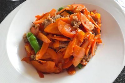 ​胡萝卜可以降血糖吗 胡萝卜是碱性素菜吗