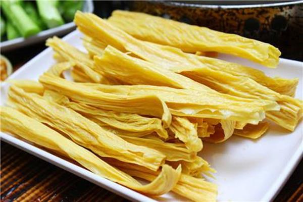 腐竹泡多久就不能吃了 泡好的腐竹可以隔夜吃吗