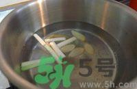 黄金海鲜粥的家常做法 黄金海鲜粥制作方法