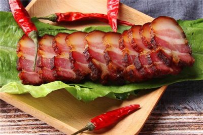 ​熏肉什么时候熏最好 熏肉是热熏还是凉熏