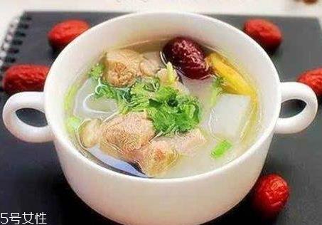 牛肉汤可以放枸杞吗 味道更鲜美