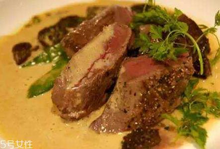 鹿肉和土豆能一起吃吗？鹿肉和土豆能一起吃
