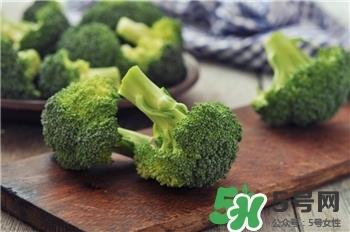 西蓝花为什么要用盐水泡?西蓝花怎么清洗?