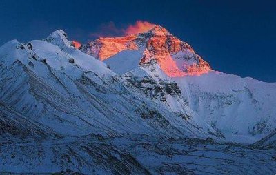 ​8000米以上最难攀登的山峰（乔戈里峰稍不留心可能就会掉进去）
