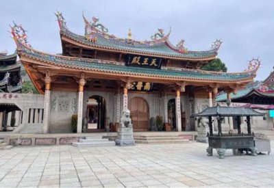 ​厦门十大著名寺庙介绍（厦门有哪些寺庙景点）