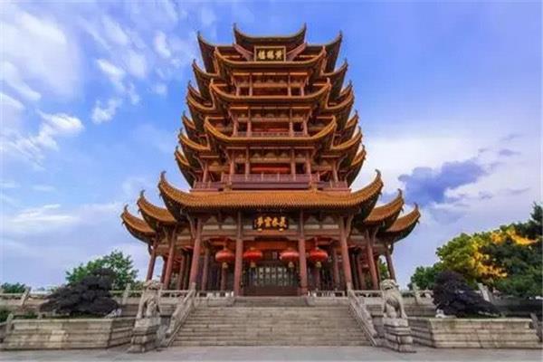 旅游黄鹤楼在哪里，湖北省武汉市(被誉为天下第一楼)  2